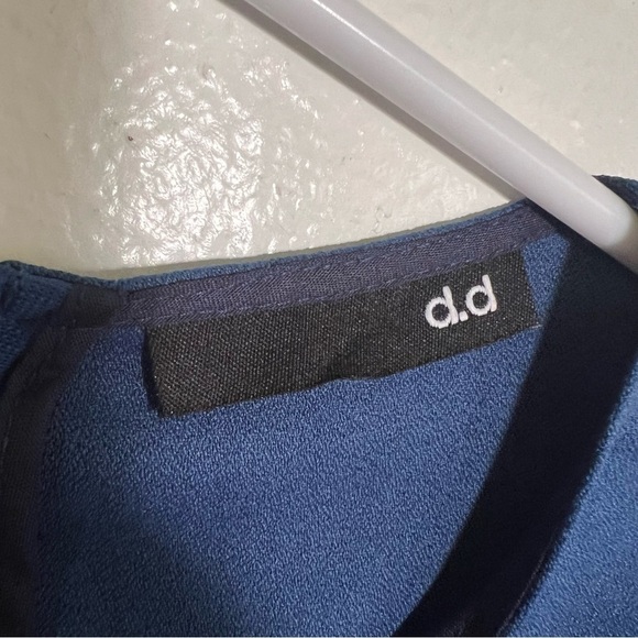 D.d Blouse Ruffle Tulip Sleeve Blue 2 - Picture 12 of 13